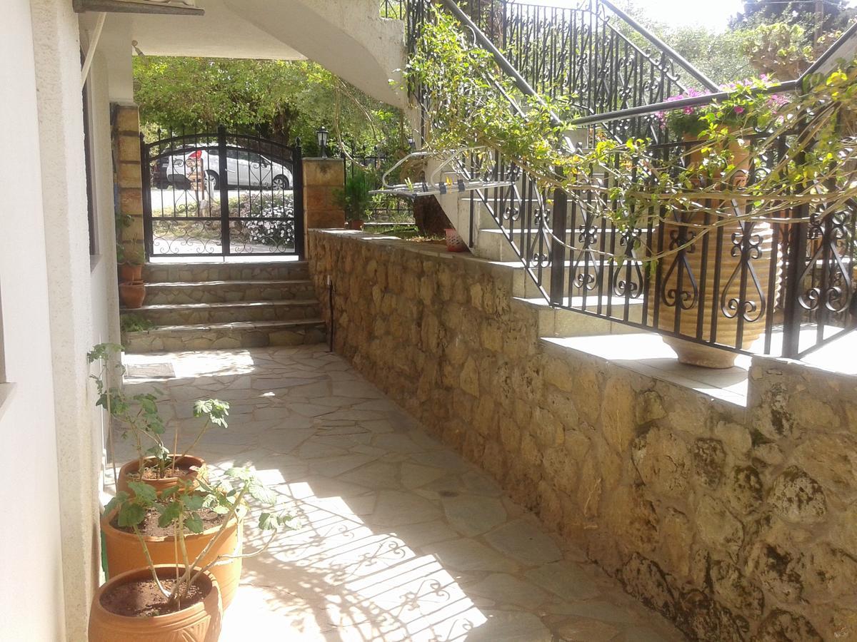 Ostria Maisonettes And Studios Stoúpa Exterior foto